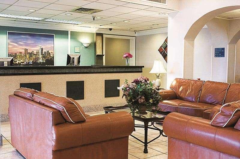 La Quinta Inn By Wyndham Lynnwood Eksteriør bilde