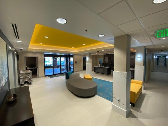 La Quinta Inn By Wyndham Lynnwood Eksteriør bilde