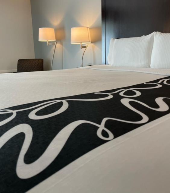 La Quinta Inn By Wyndham Lynnwood Eksteriør bilde