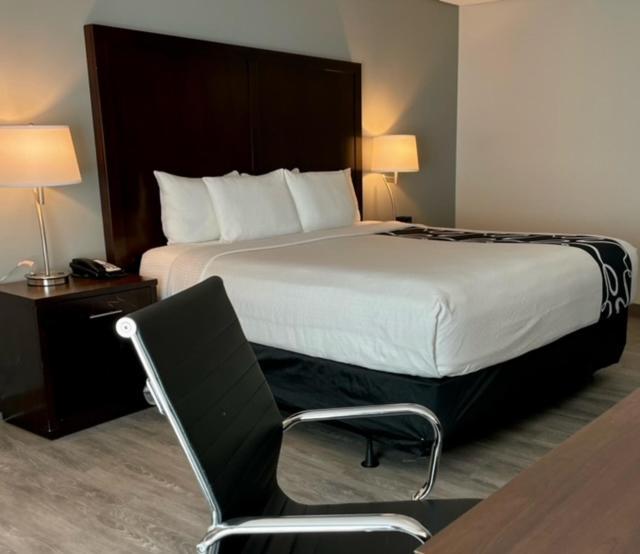 La Quinta Inn By Wyndham Lynnwood Eksteriør bilde