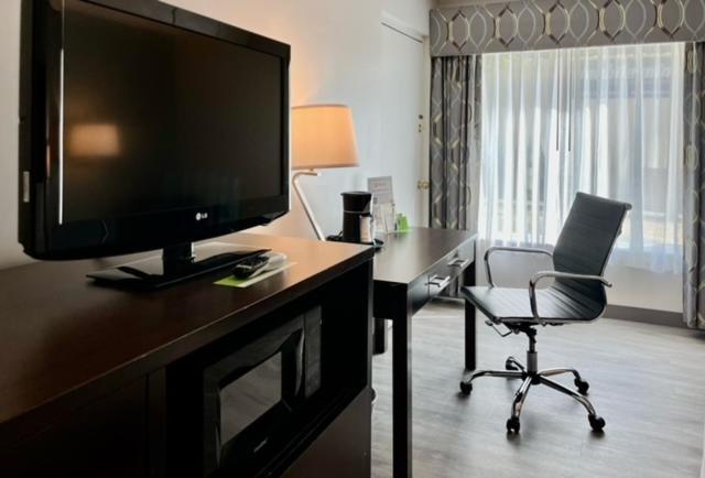 La Quinta Inn By Wyndham Lynnwood Eksteriør bilde