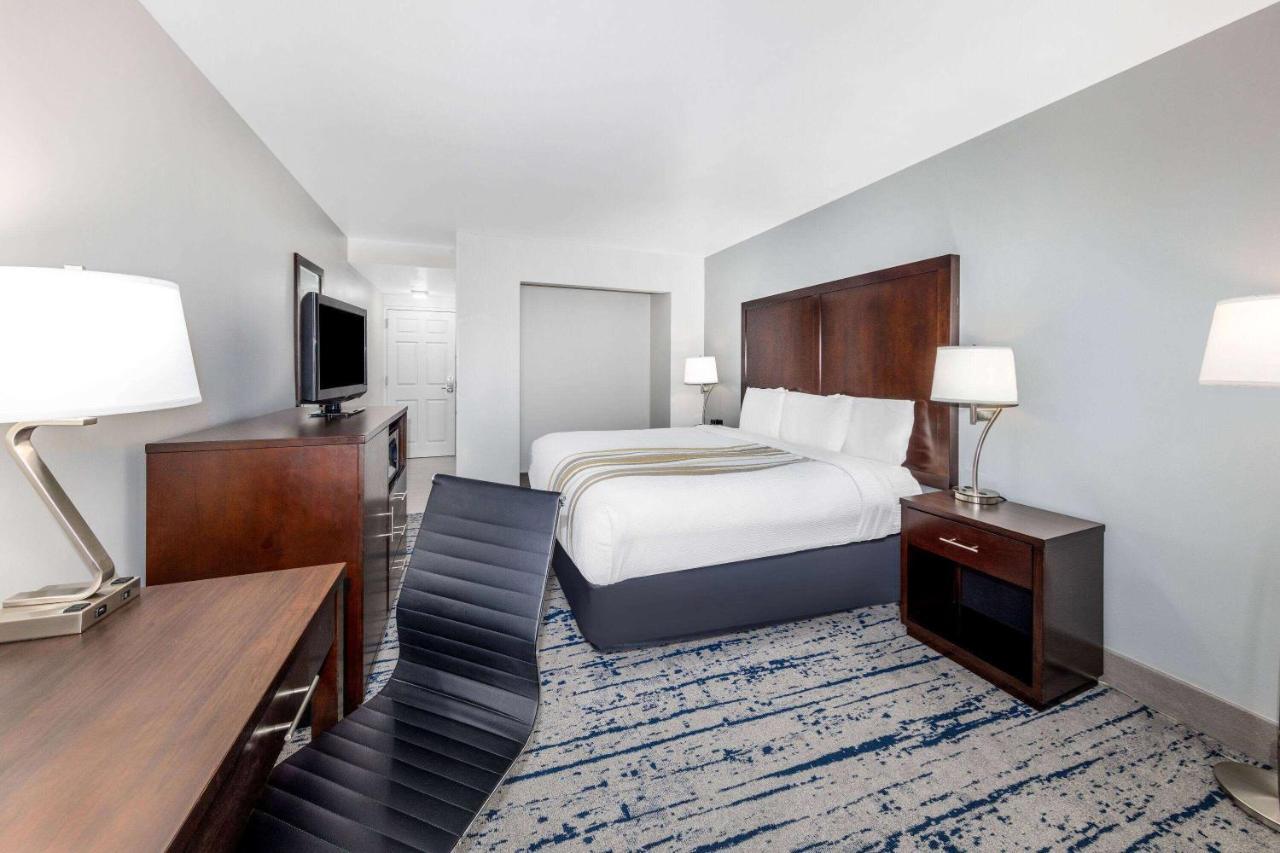 La Quinta Inn By Wyndham Lynnwood Eksteriør bilde