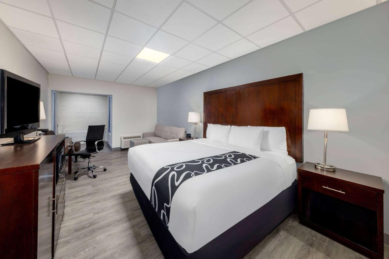 La Quinta Inn By Wyndham Lynnwood Eksteriør bilde