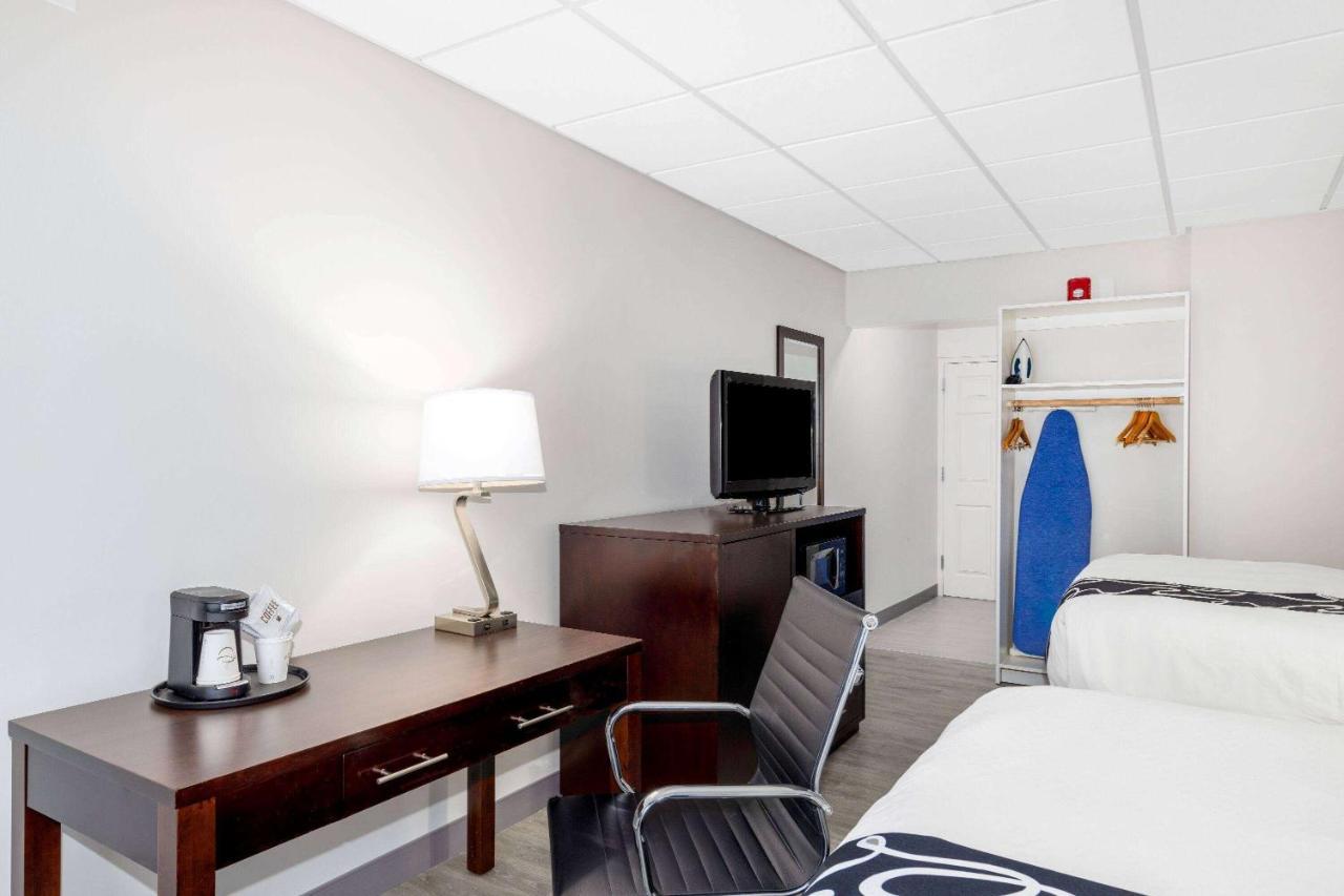 La Quinta Inn By Wyndham Lynnwood Eksteriør bilde